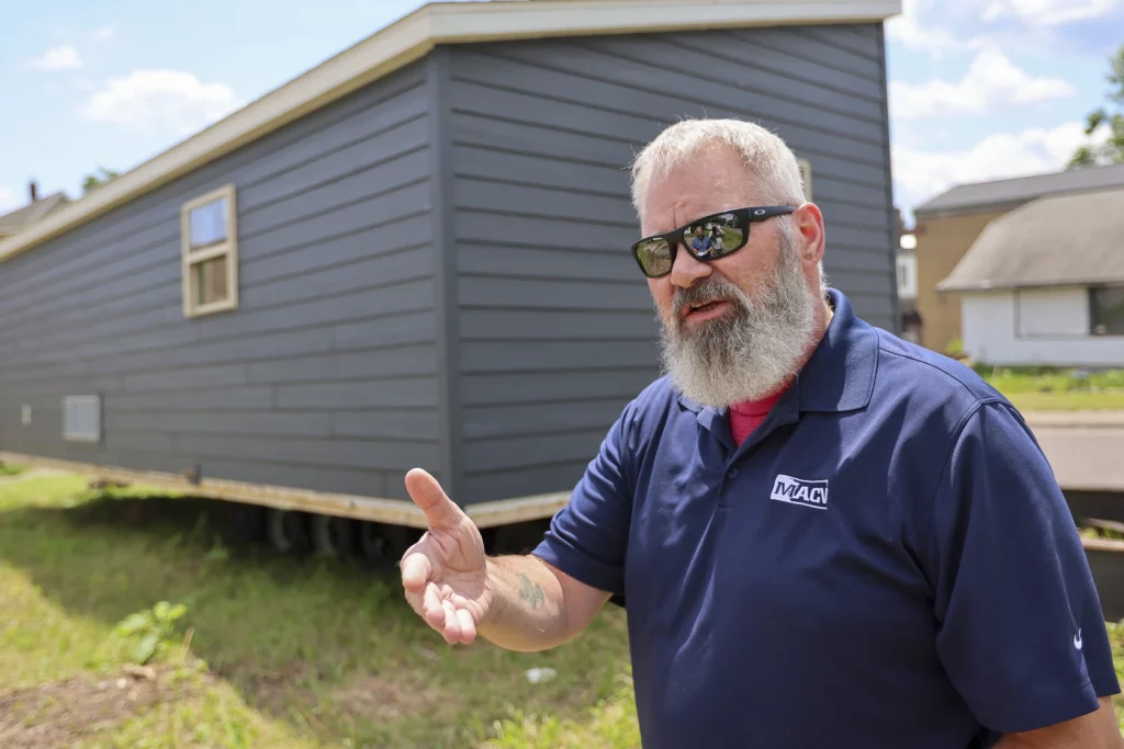 Program leverages lot to house veterans in Duluth